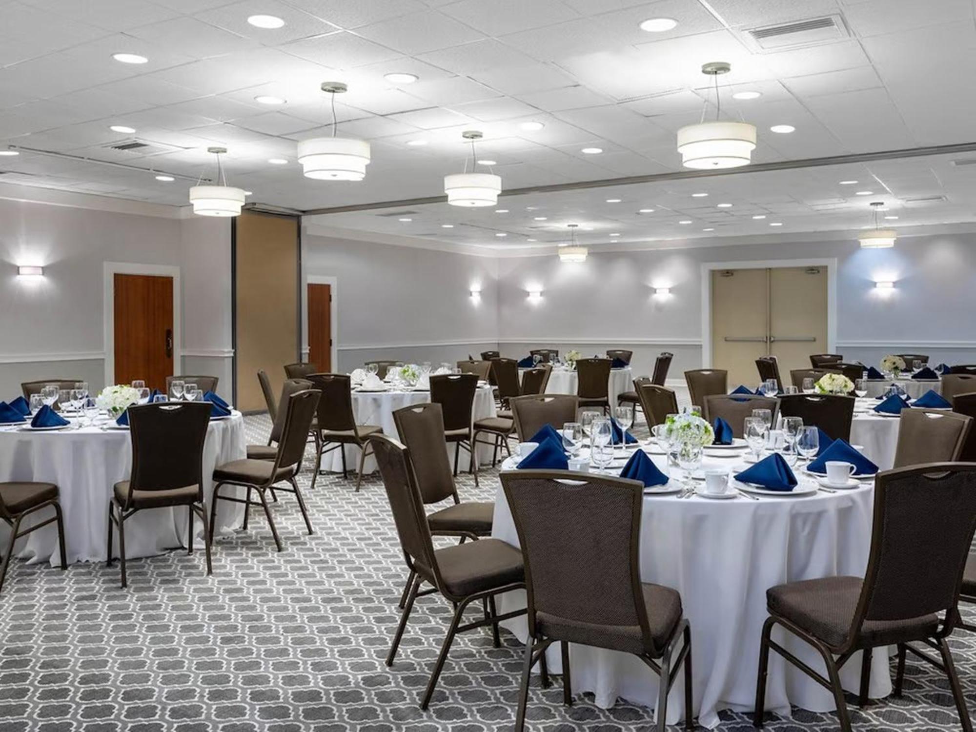 88 Palms Hotel & Event Center غرب شاطئ بالم المظهر الخارجي الصورة