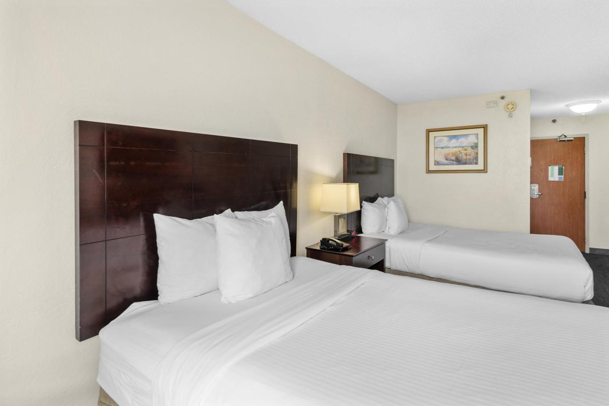 88 Palms Hotel & Event Center غرب شاطئ بالم المظهر الخارجي الصورة